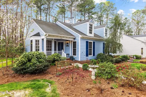 137 Renwick Ct, Raleigh, NC 27615