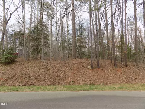 135 Seneca Dr, Louisburg, NC 27549