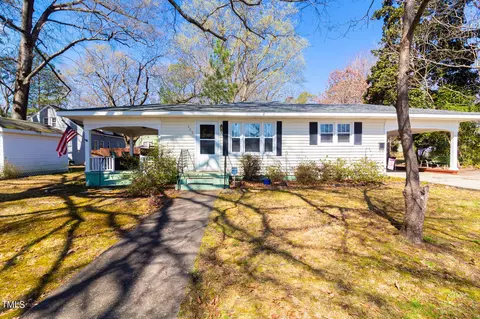 605 Elizabeth Ave, Wake Forest, NC 27587