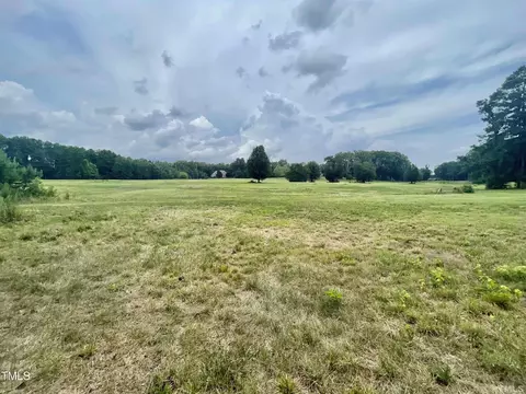 13 Chub Lake Rd, Roxboro, NC 27574