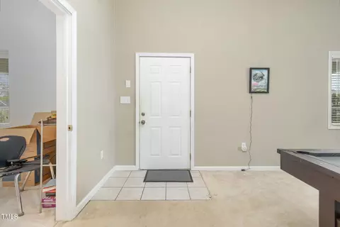 79 E Dooley St, Coats, NC 27521 photo 5