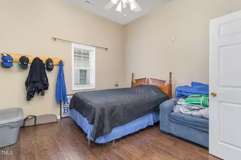 79 E Dooley St, Coats, NC 27521 photo 20