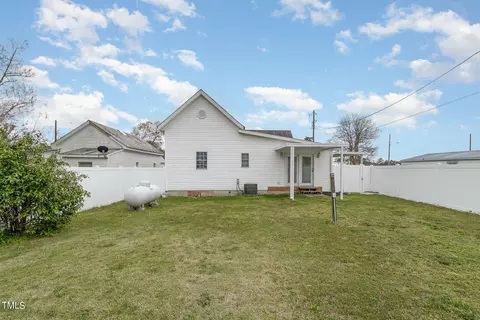 79 E Dooley St, Coats, NC 27521 photo 26