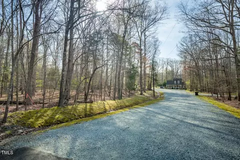 10 Eagle Dr, Durham, NC 27712 photo 2