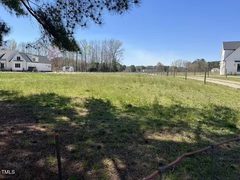 132 Hardy Rd, Wendell, NC 27591
