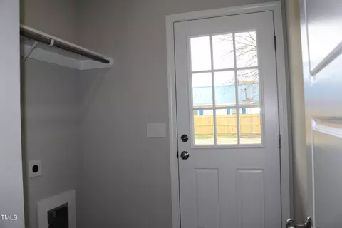 172 E Jackson St, Coats, NC 27521 photo 15