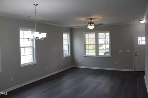172 E Jackson St, Coats, NC 27521 photo 10
