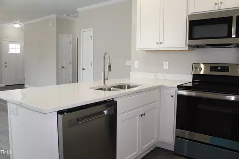 172 E Jackson St, Coats, NC 27521 photo 14