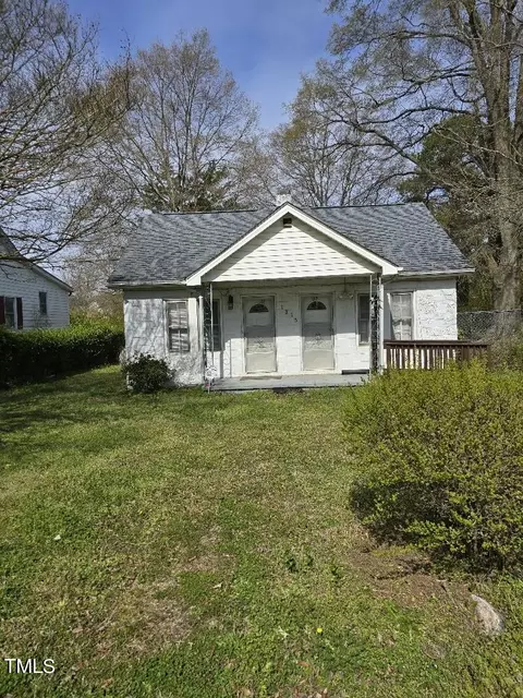 1315 Hight St, Henderson, NC 27536