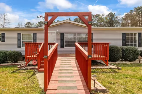 120 Kinton Dr, Willow Spring, NC 27592 photo 5
