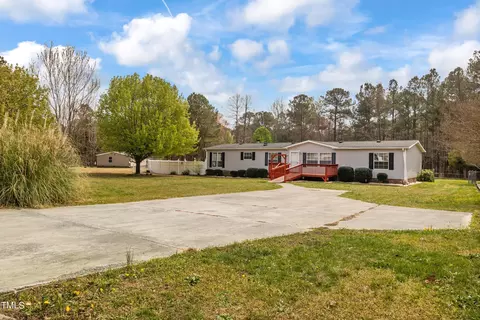 120 Kinton Dr, Willow Spring, NC 27592 photo 4