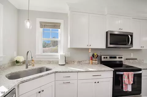 Kitchen - 5600 Deans St, Bailey, NC 27807 photo 7 of 8