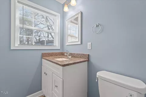1111 Hampton Ct, Burlington, NC 27217 photo 21
