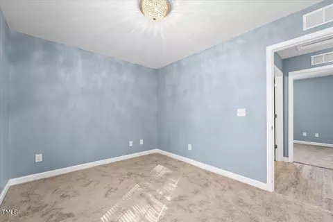 1111 Hampton Ct, Burlington, NC 27217 photo 27