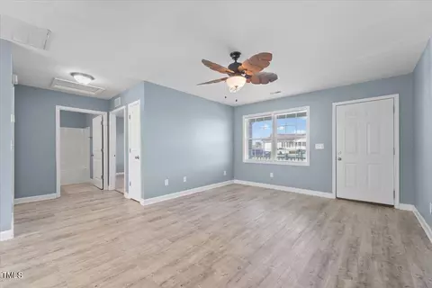 1111 Hampton Ct, Burlington, NC 27217 photo 8