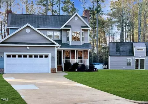 320 Dogwood St, Smithfield, NC 27577