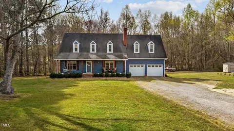 280 Davis Rd, Zebulon, NC 27597