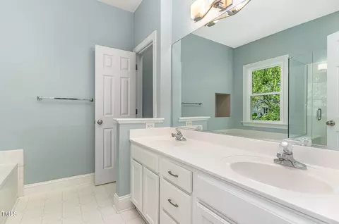 5233 Covington Bend Dr, Raleigh, NC 27613 photo 22
