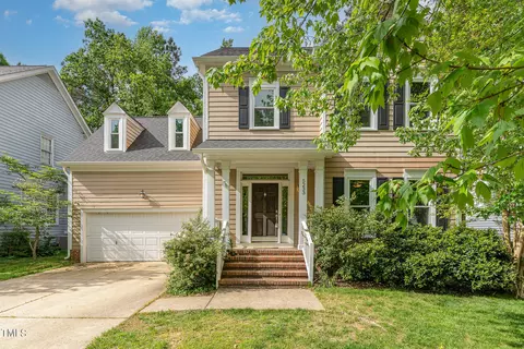 5233 Covington Bend Dr, Raleigh, NC 27613 photo 2