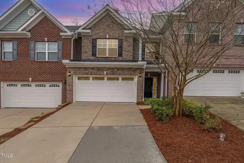 2079 Weston Green Loop, Cary, NC 27513