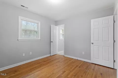 5721 Birch Dr, Durham, NC 27712 photo 18