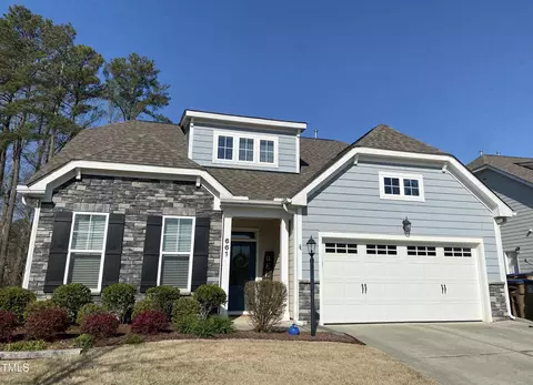 661 Meadowgrass Ln, Wake Forest, NC 27587