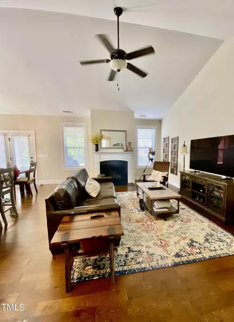 661 Meadowgrass Ln, Wake Forest, NC 27587 photo 4