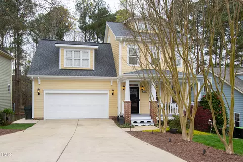 108 Country Valley Ct, Apex, NC 27502