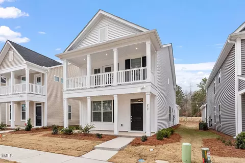 232 White Oak Garden Way #199, Garner, NC 27529