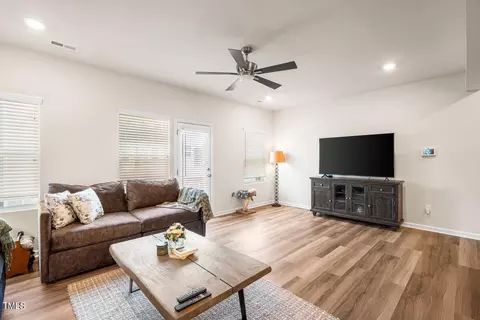136 Daisy Meadow Ln, Wake Forest, NC 27587 photo 11