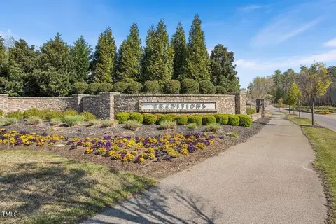136 Daisy Meadow Ln, Wake Forest, NC 27587 photo 2
