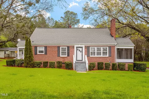 837 E Wait Ave, Wake Forest, NC 27587 photo 1