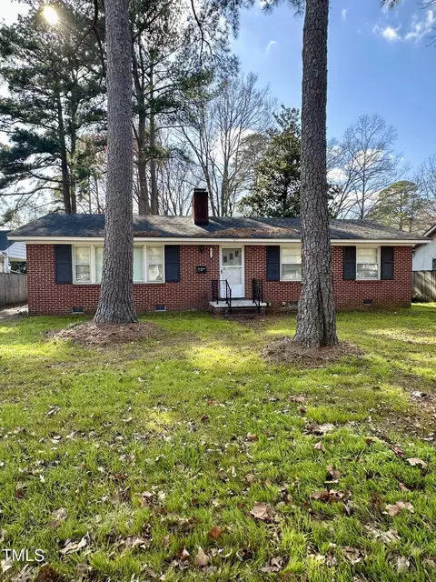 1811 Nash St NW, Wilson, NC 27893