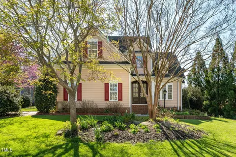589 Chatham Forest Dr, Pittsboro, NC 27312