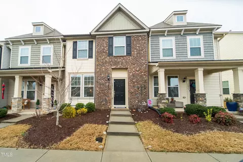 1077 Kenross Dr, Burlington, NC 27215