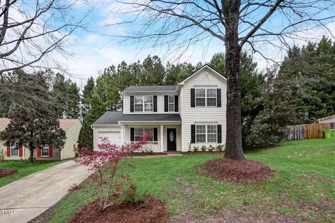 3825 Toyon Dr, Raleigh, NC 27616
