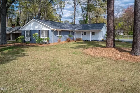 1922 Dartmouth Dr, Durham, NC 27705