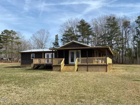7235 Dirgie Mine Rd, Roxboro, NC 27574