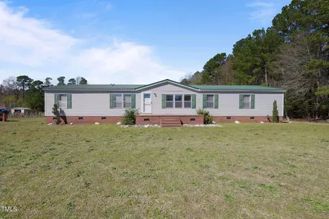 7240 Huddlestone Rd, Bailey, NC 27807 photo 2