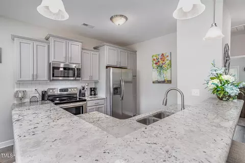 243 Fallingbrook Dr, Kenly, NC 27542 photo 14