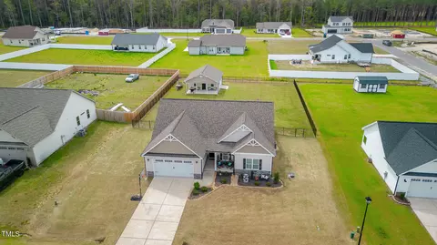 243 Fallingbrook Dr, Kenly, NC 27542 photo 5