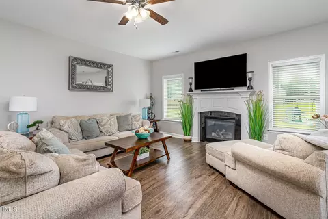 243 Fallingbrook Dr, Kenly, NC 27542 photo 7