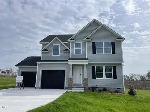 201 Starry Sky Dr, Benson, NC 27504