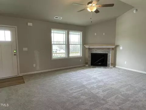 79 Starry Sky Dr, Benson, NC 27504 photo 2