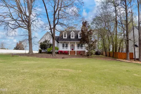 671 Old Evans Rd, Garner, NC 27529 photo 2