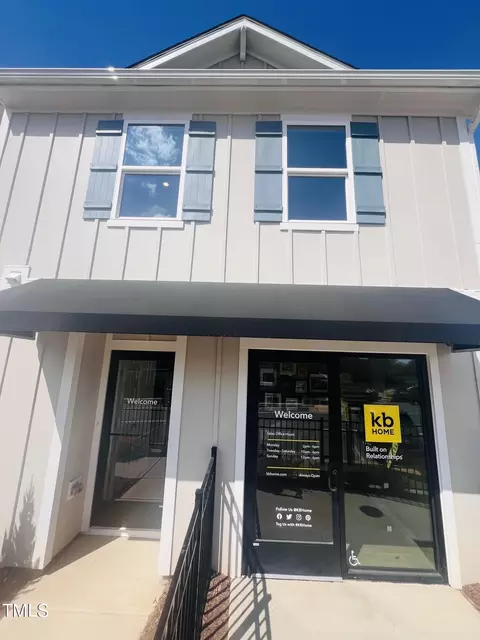 585 Hacksaw Trl, Raleigh, NC 27610