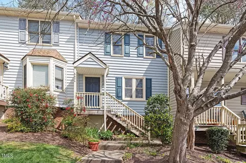 6634 English Ivey Ln, Raleigh, NC 27615