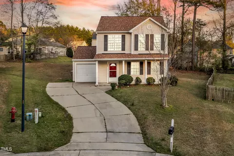 78 Chesterfield Ct, Clayton, NC 27520
