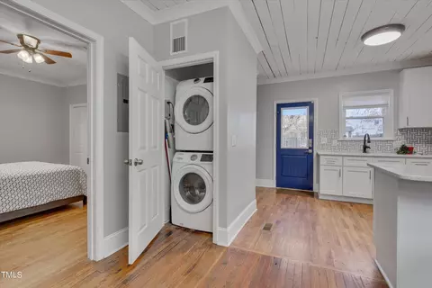 1009 Spruce St, Durham, NC 27701 photo 19