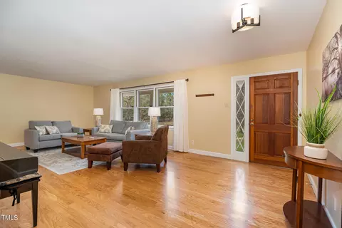 4407 Mcdermott Dr, Durham, NC 27705 photo 4